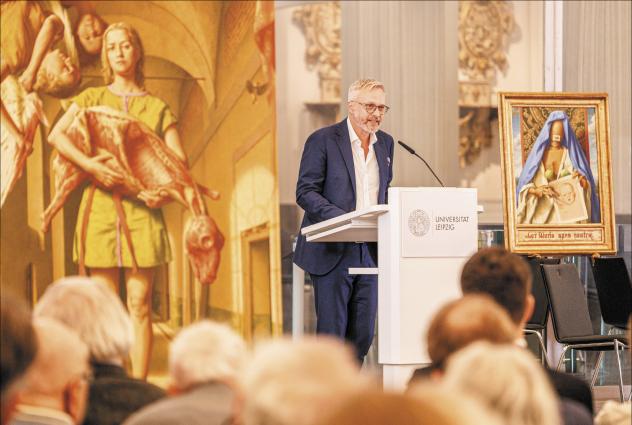 Vortrag und Podiumsgespräch mit dem Leipziger Maler Michael Triegel in der Aula der Universitätskirche St. Pauli Leipzig. Gastgeber war das PaulinerFORUM, eine Diskursplattform der Stiftung Universitätskirche St. Pauli. © Uwe Winkler