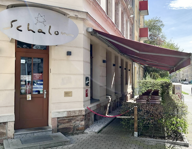 Jüdisches Restaurant unter Polizeischutz