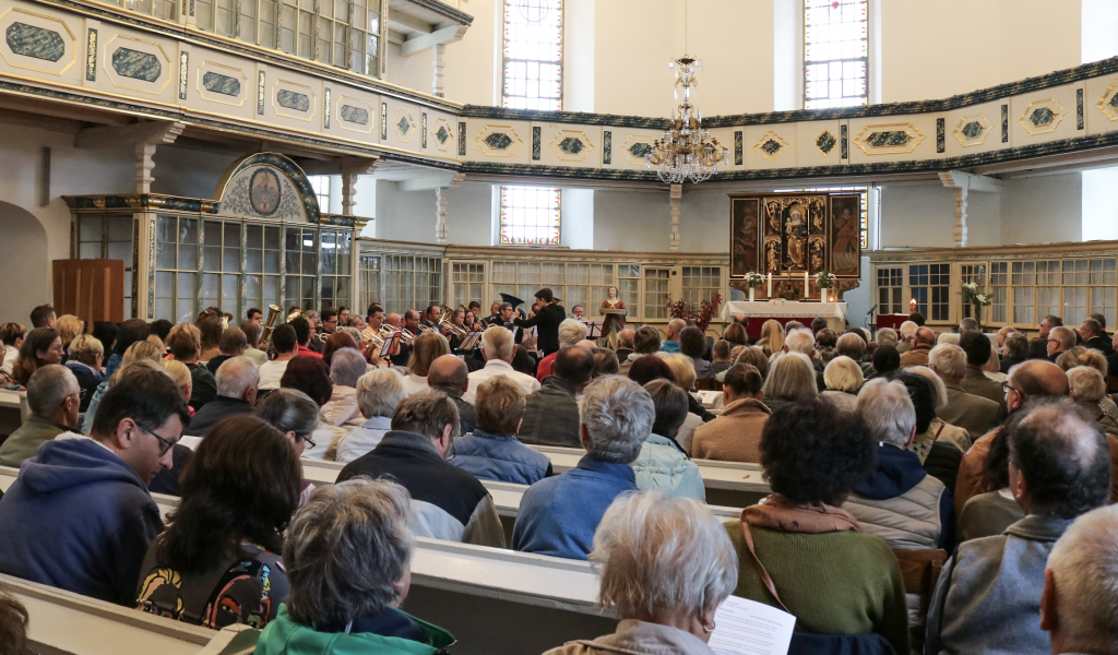 Die Kirche »St. Annen« in Grünstädtel wurde 1724 geweiht. Darum gab es am Sonntag ein Jubiläumsfest mit Gottesdienst und Ausstellung. Zum Reformationstag steht ein weiterer Höhepunkt an. © Irmela Hennig