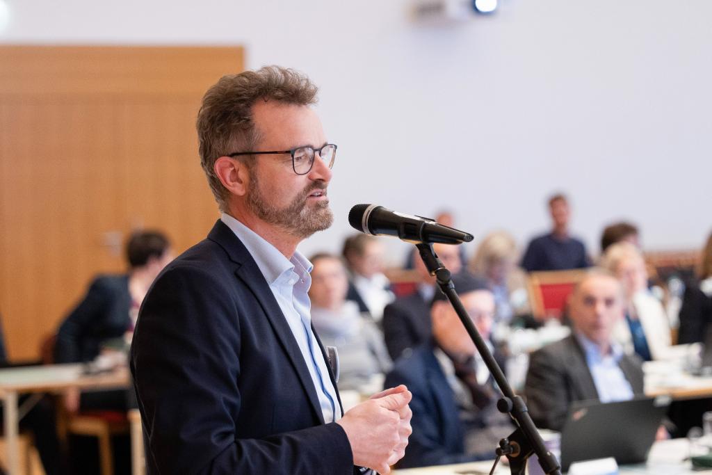 Till Vosberg, Vorsitzender des Finanzausschusses © EVLKS