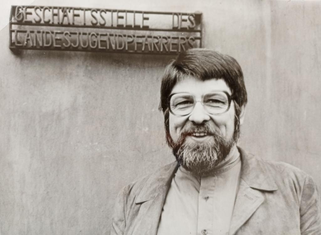 Harald Bretschneider in seiner Zeit als Landesjugendpfarrer. © Steffen Giersch/Archiv