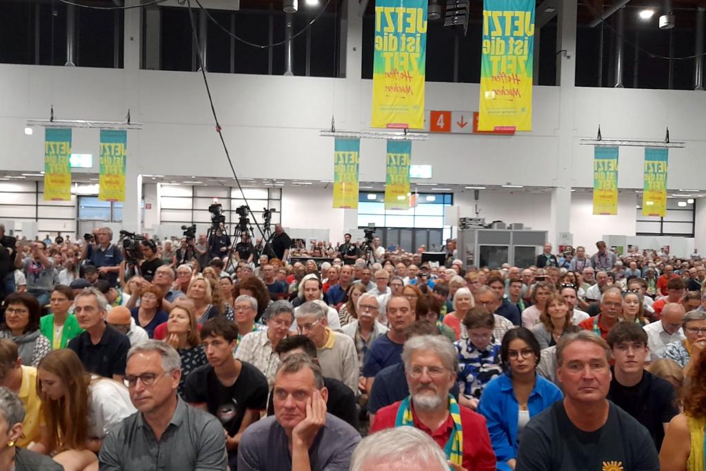 Großes Publikum beim Podium zur Klimapolitik © Stefan Seidel