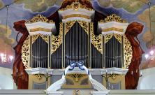 Silbermann-Orgel in der Evangelischen Dorfkirche Helbigsdorf          
          <div class=
